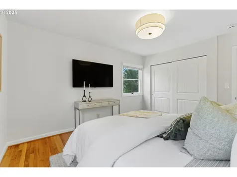 3190 SW Ridgewood Avenue Portland OR 97225