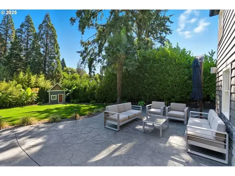 3190 SW Ridgewood Avenue Portland OR 97225