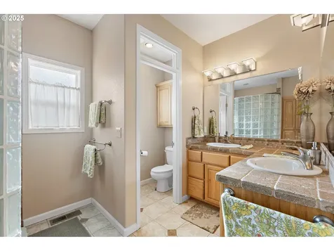 746 Mooney Street Independence OR 97351