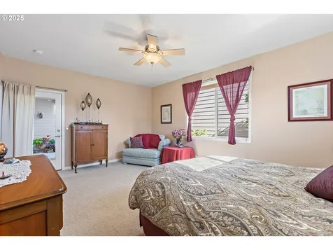 746 Mooney Street Independence OR 97351