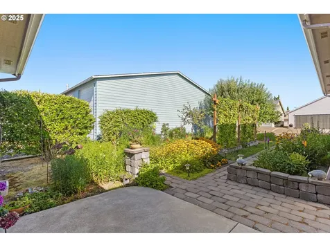 746 Mooney Street Independence OR 97351