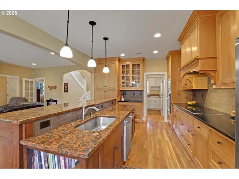 3440 NW 118th Avenue Portland OR 97229