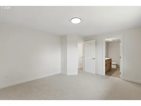 306 E Hilltop Drive Newberg OR 97132