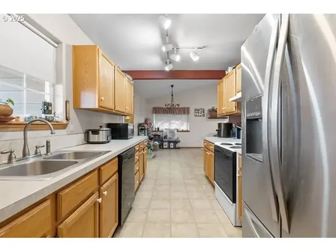 25 NE Alora Drive Hermiston OR 97838