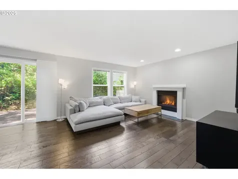 3245 Croisan Creek Road S Salem OR 97302