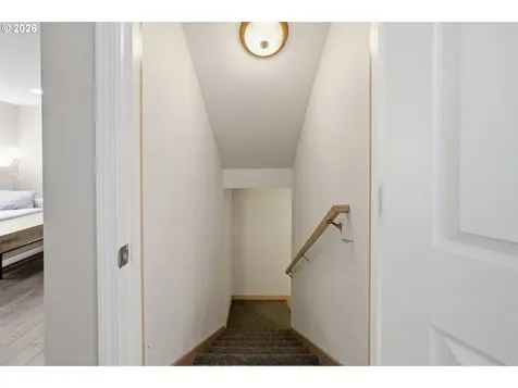 3245 Croisan Creek Road S Salem OR 97302