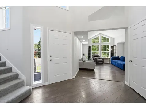3245 Croisan Creek Road S Salem OR 97302