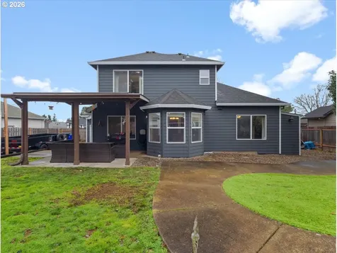 18910 Highland Drive Oregon City OR 97045