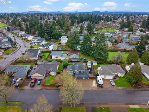 18910 Highland Drive Oregon City OR 97045