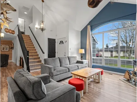 18910 Highland Drive Oregon City OR 97045