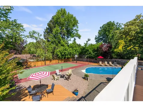 6025 SW Spruce Avenue Beaverton OR 97005