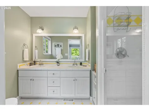 6025 SW Spruce Avenue Beaverton OR 97005
