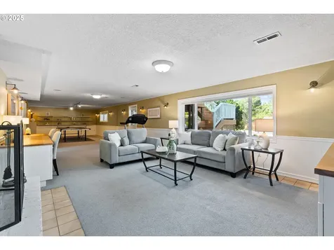 6025 SW Spruce Avenue Beaverton OR 97005
