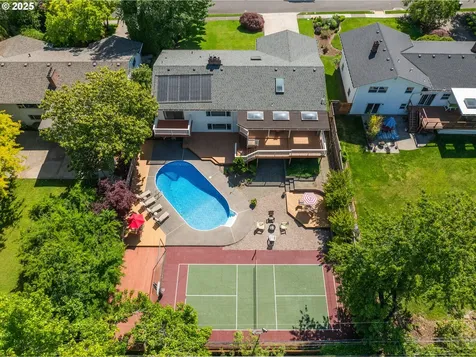 6025 SW Spruce Avenue Beaverton OR 97005