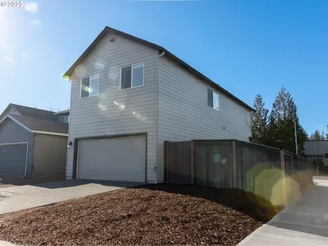 559 NE 137th Avenue Vancouver WA 98684
