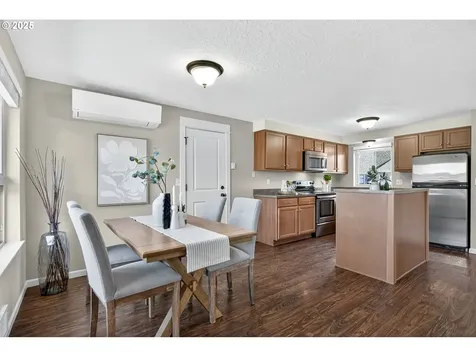 11354 SW Chantilly Wilsonville OR 97070