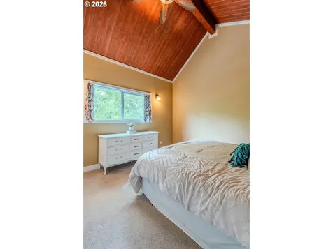 4 Touchstone Lake Oswego OR 97035