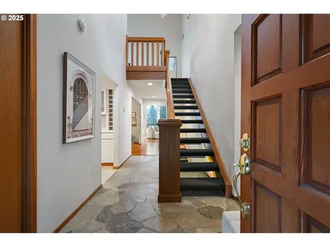 15 Masaryk Street Lake Oswego OR 97035
