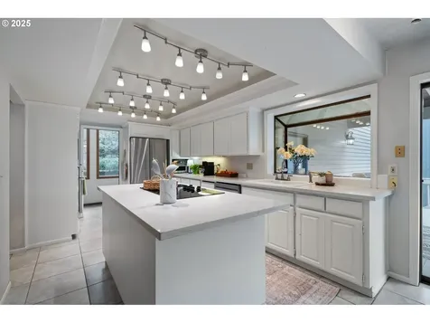 15 Masaryk Street Lake Oswego OR 97035