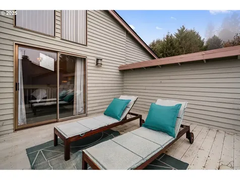 15 Masaryk Street Lake Oswego OR 97035