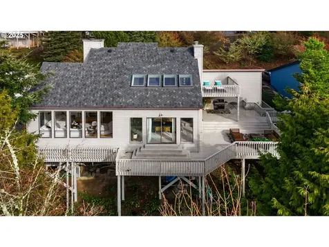 15 Masaryk Street Lake Oswego OR 97035
