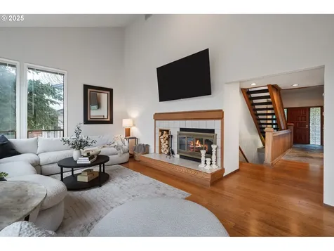 15 Masaryk Street Lake Oswego OR 97035