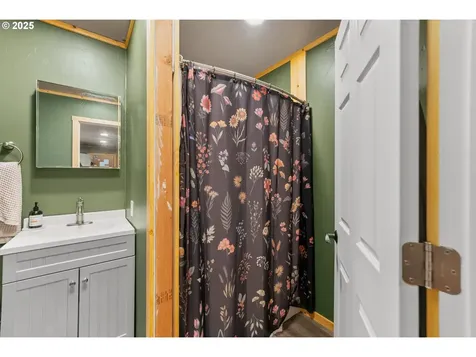 291 Callahan Road Roseburg OR 97471