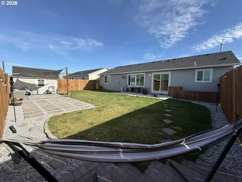 1464 NE Kenna Drive Hermiston OR 97838