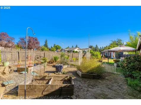 13012 NE 76th Street Vancouver WA 98682