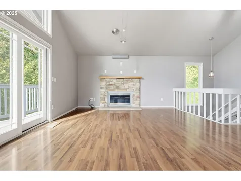5239 N Emerson Drive Portland OR 97217