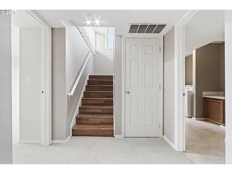 5239 N Emerson Drive Portland OR 97217