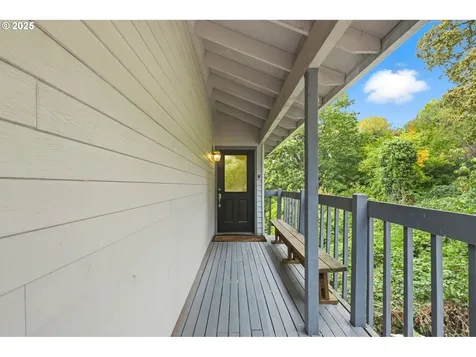 5239 N Emerson Drive Portland OR 97217