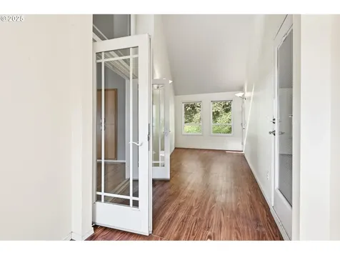 5239 N Emerson Drive Portland OR 97217