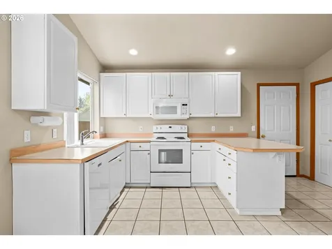 4981 SW Aster Street Corvallis OR 97333