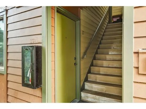 4653 NE Killingsworth Street Portland OR 97218