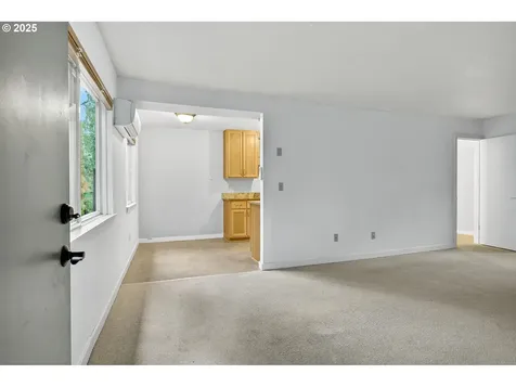 4653 NE Killingsworth Street Portland OR 97218