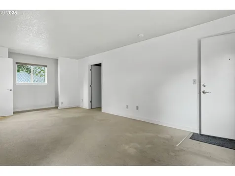 4653 NE Killingsworth Street Portland OR 97218