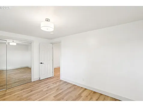 18655 SE Yamhill Circle Portland OR 97233