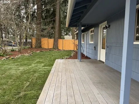 18655 SE Yamhill Circle Portland OR 97233