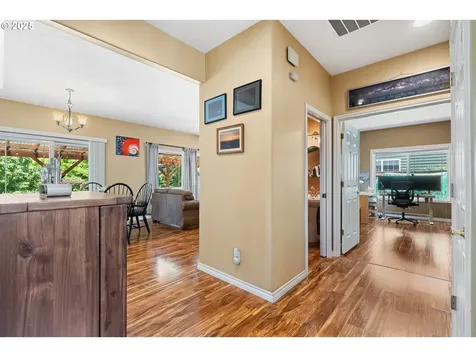 2855 NW Orchard Heights Avenue Albany OR 97321