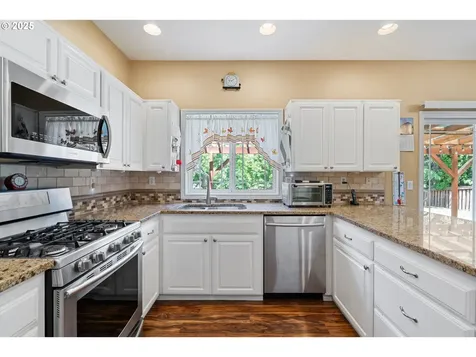 2855 NW Orchard Heights Avenue Albany OR 97321