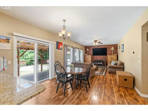 2855 NW Orchard Heights Avenue Albany OR 97321