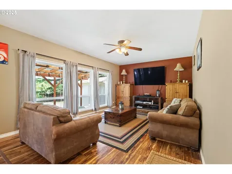 2855 NW Orchard Heights Avenue Albany OR 97321