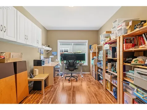 2855 NW Orchard Heights Avenue Albany OR 97321