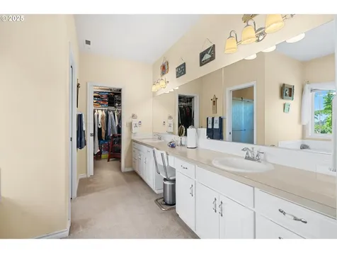 2855 NW Orchard Heights Avenue Albany OR 97321