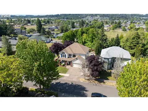 2855 NW Orchard Heights Avenue Albany OR 97321
