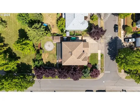 2855 NW Orchard Heights Avenue Albany OR 97321