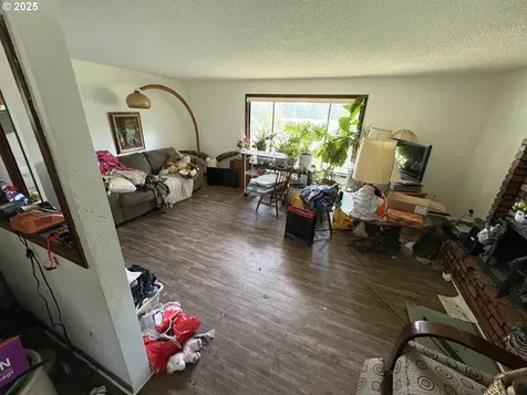 19813 NE 8th Street Camas WA 98607