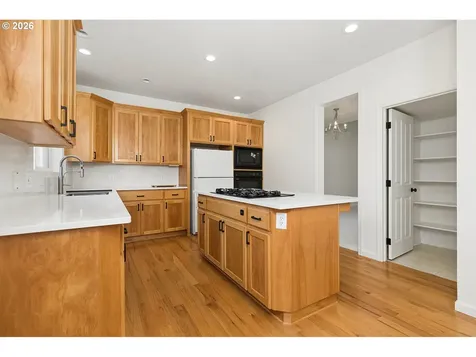 11511 NW Cyrus Lane Portland OR 97229