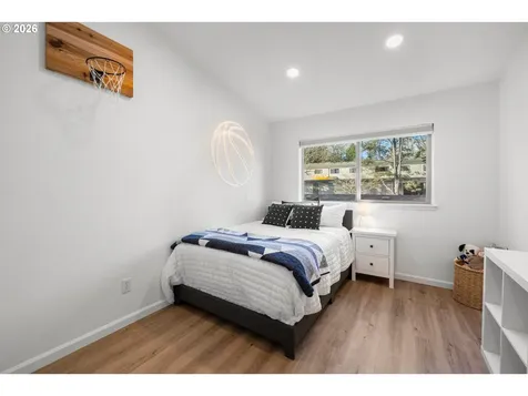 1466 Bonniebrae Drive Lake Oswego OR 97034
